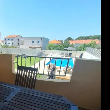 Apartment Lucy With Heated Saltwater Pool And Free Private Parking Zadar