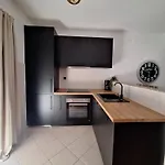 Daire Lucy Apartments With Saltwater Pool And Free Private Parking Zadar