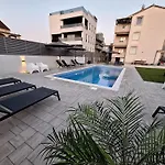 Lucy Apartments With Saltwater Pool And Free Private Parking * Zadar
