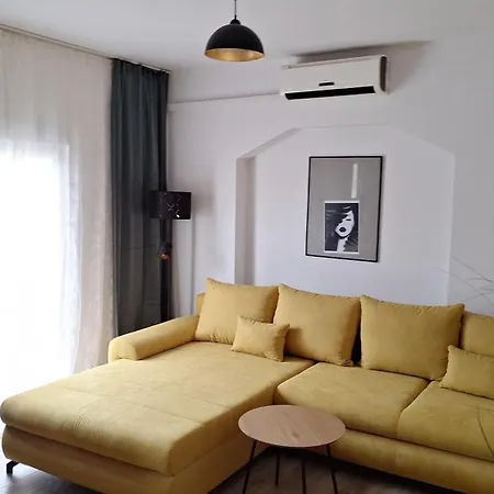 Apartment Lucy - Free Private Parking *