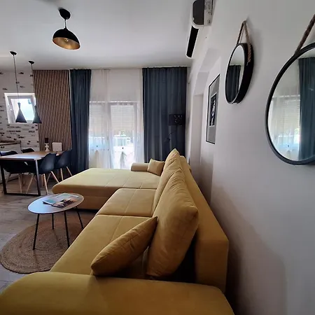 דירה Lucy With Heated Saltwater Pool And Free Private Parking זאדאר