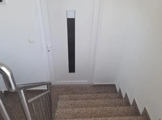 Apartman Lucy With Heated Saltwater Pool And Free Private Parking *